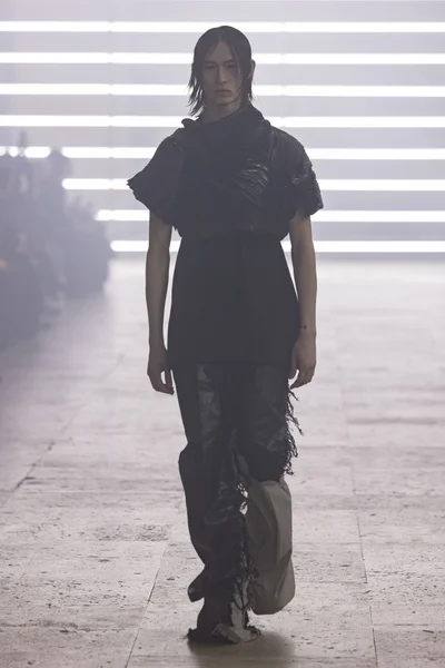 Look 35